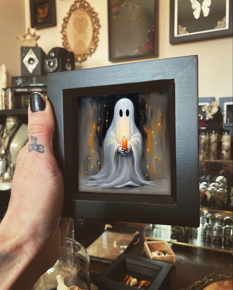 Ghost Holding A Candle, Halloween Printable, Dark Academia, Halloween Decor, Art Poster Print, Haunting Ghost, Whimsical Halloween Print